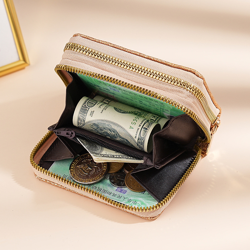 Portafogli K-poB Figure per Do - Index Card Holder recensione e prezzo